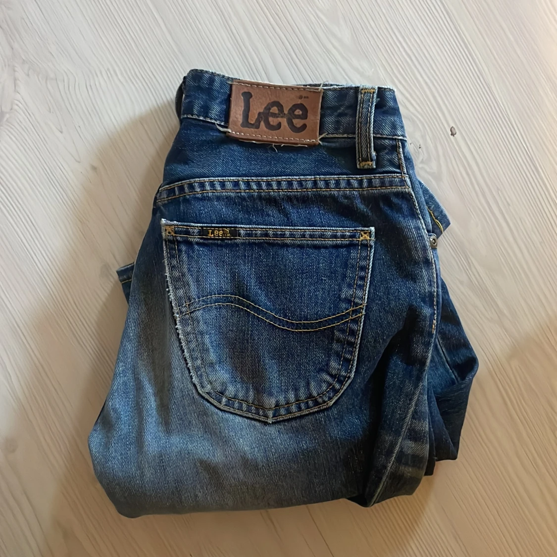 Lågmidjade lee jeans - 92
