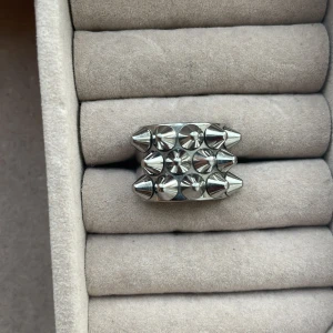 Edblad ring  - Säljer denna jätte fina trendiga ring från Edblad i storlek S (16,80)💗💗 säljer den pga den inte kommer till användning längre 