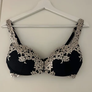 Intimissimi BH - En intimissimi bh i storlek 75B🫶