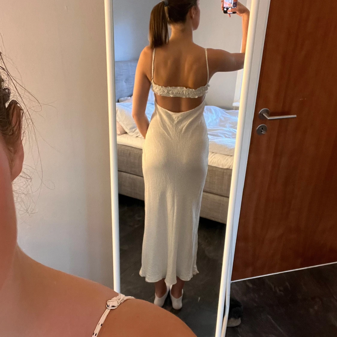 Prickig klänning - 91