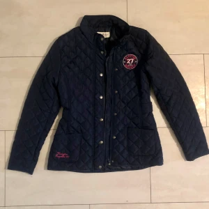 Hampton republik Kappahl  - Fint skick inga defekter 