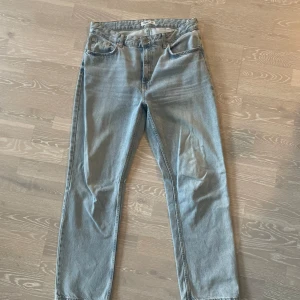 Pull & Bear Jeans  - Kan diskutera pris 