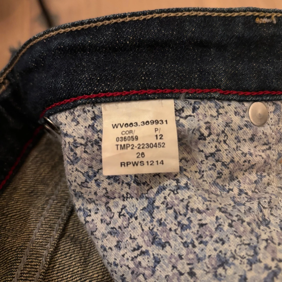 Mörkblå jeansshorts från Replay - 3