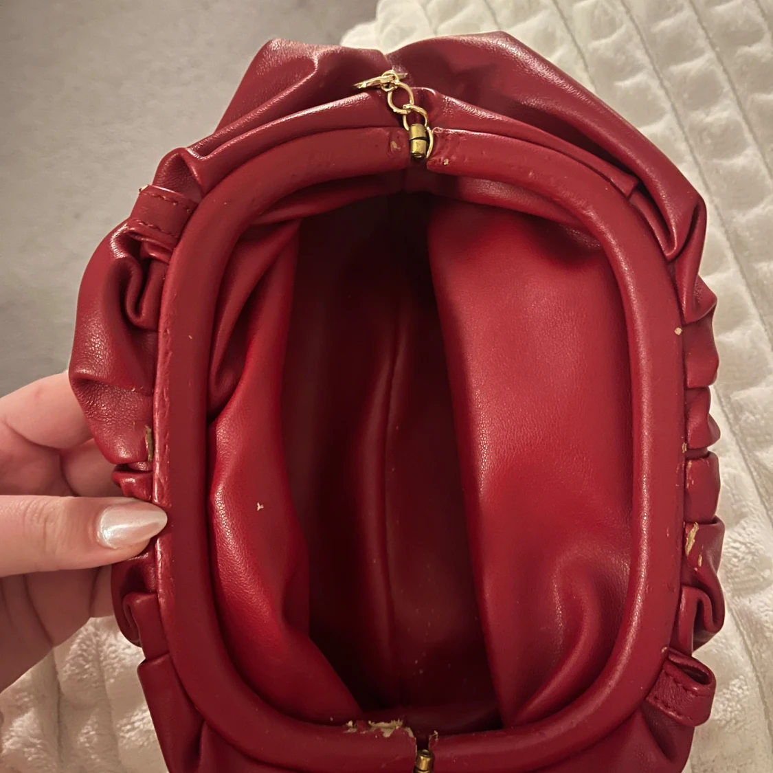 Röd kuvertväska  - 1