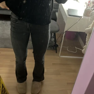 Lågmidjade jeans - Super fina jeans som inte kommer till användning💞💞