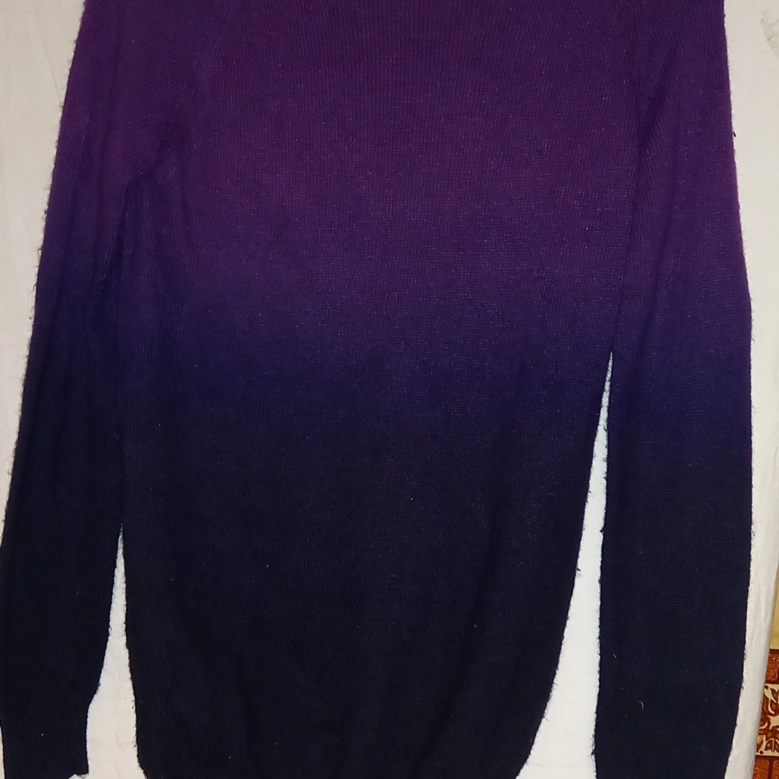 Lila svart tröja från Lindex - 1