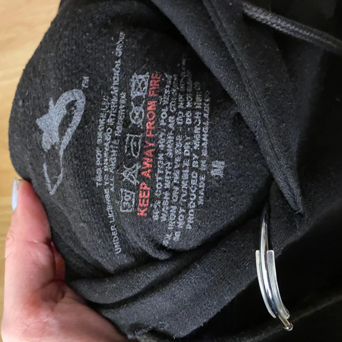 Svart Pop Smoke hoodie strl m - 1