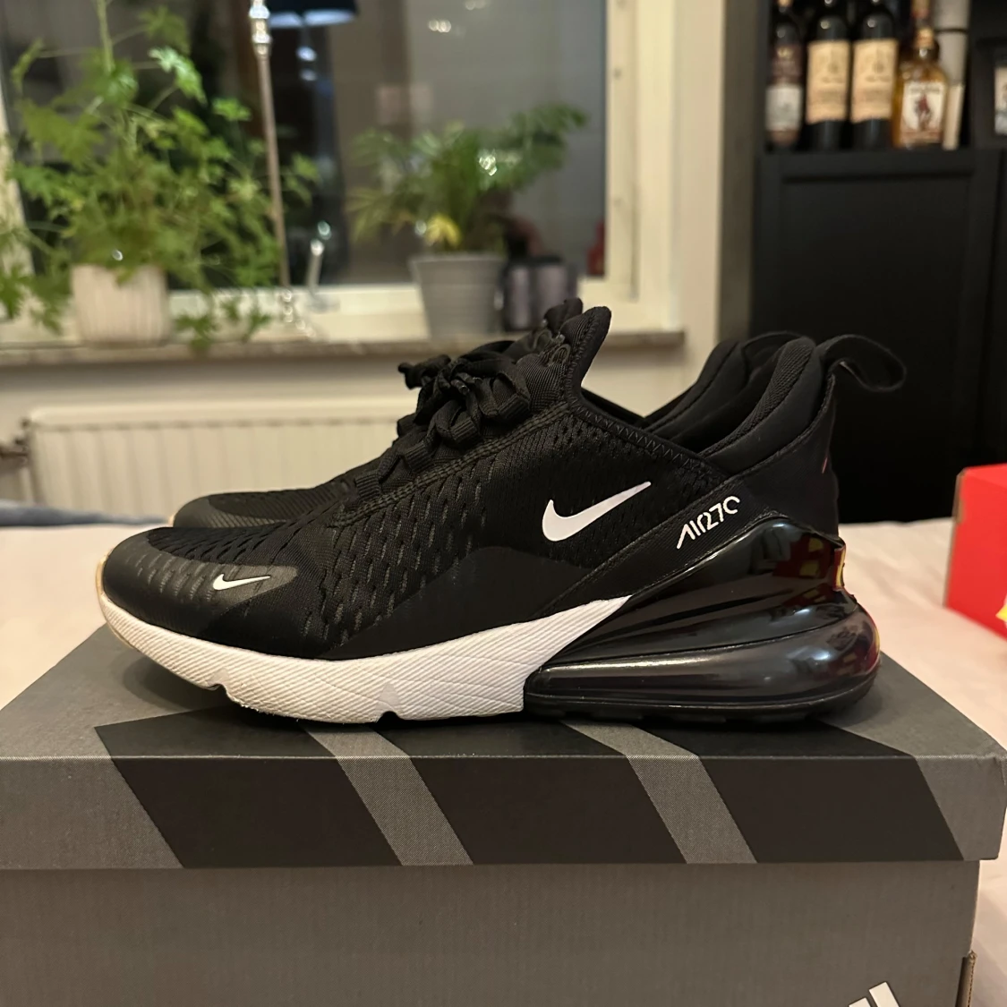 Nike Air Max 270