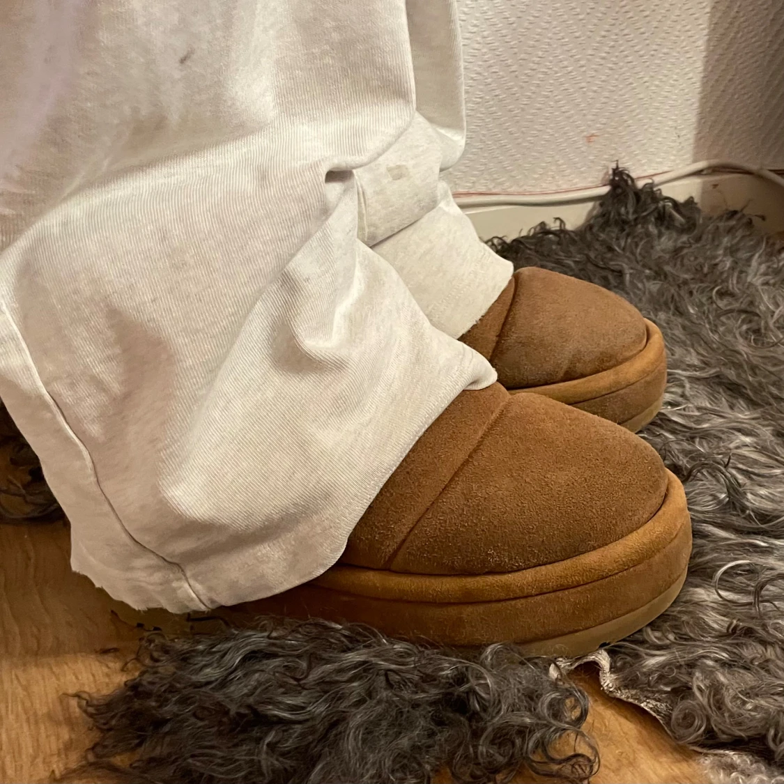 Ugg - teddy boots  - 4