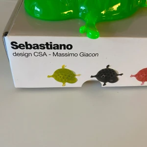 Pennställ alessi  - I originalförpackning snyggt pennställ från alessi !!! Grön färg 