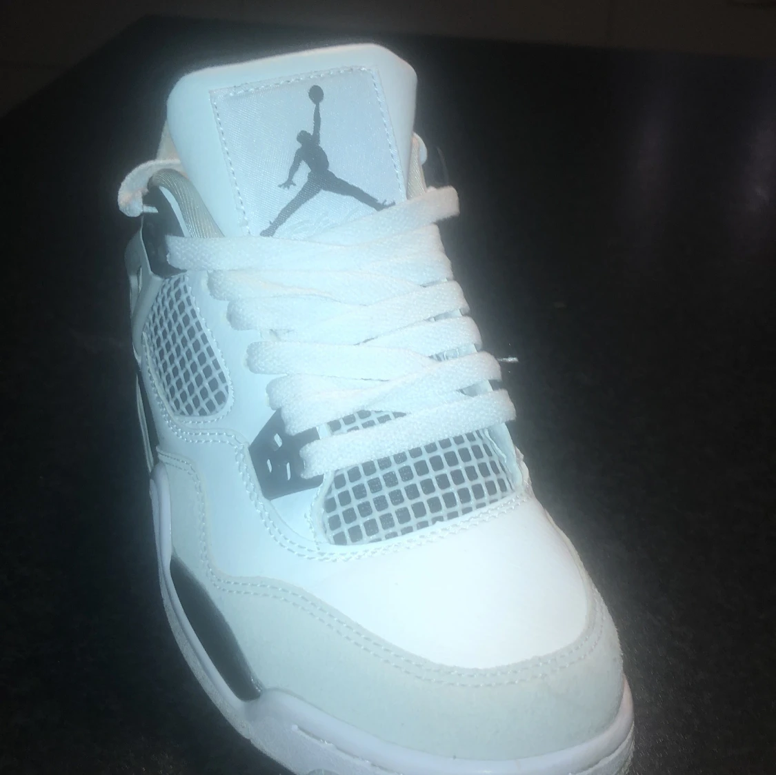 Jordan 4 Military black