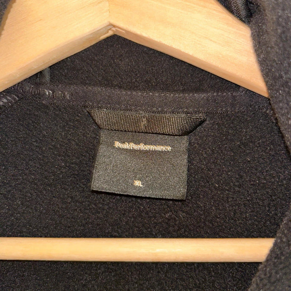 Svart jacka från Peak Performance - 2