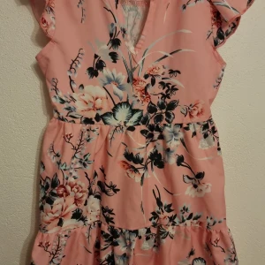 Klänning str120 - Tjej Klänning 