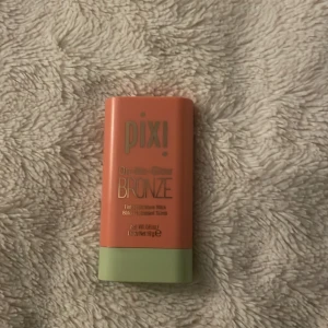 Pixi blush - Aldrig använt, pris går att diskuteras 