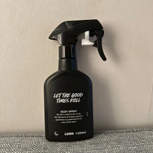Lush Body Spray - Let the good times roll från Lush. Testad med några sprut💕