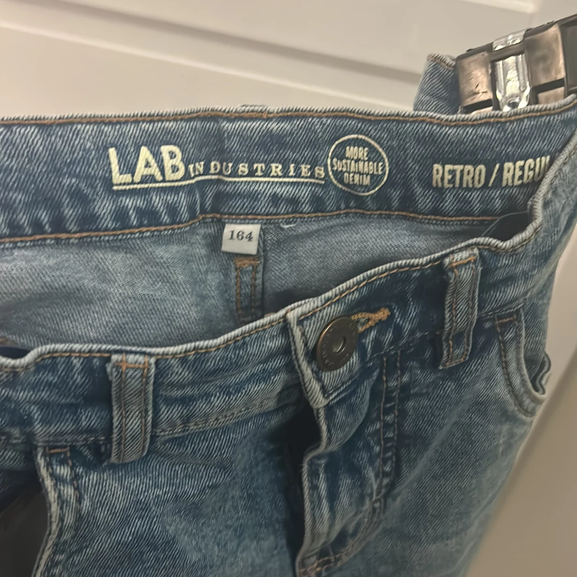 Blå jeans från LAB Industries - 92