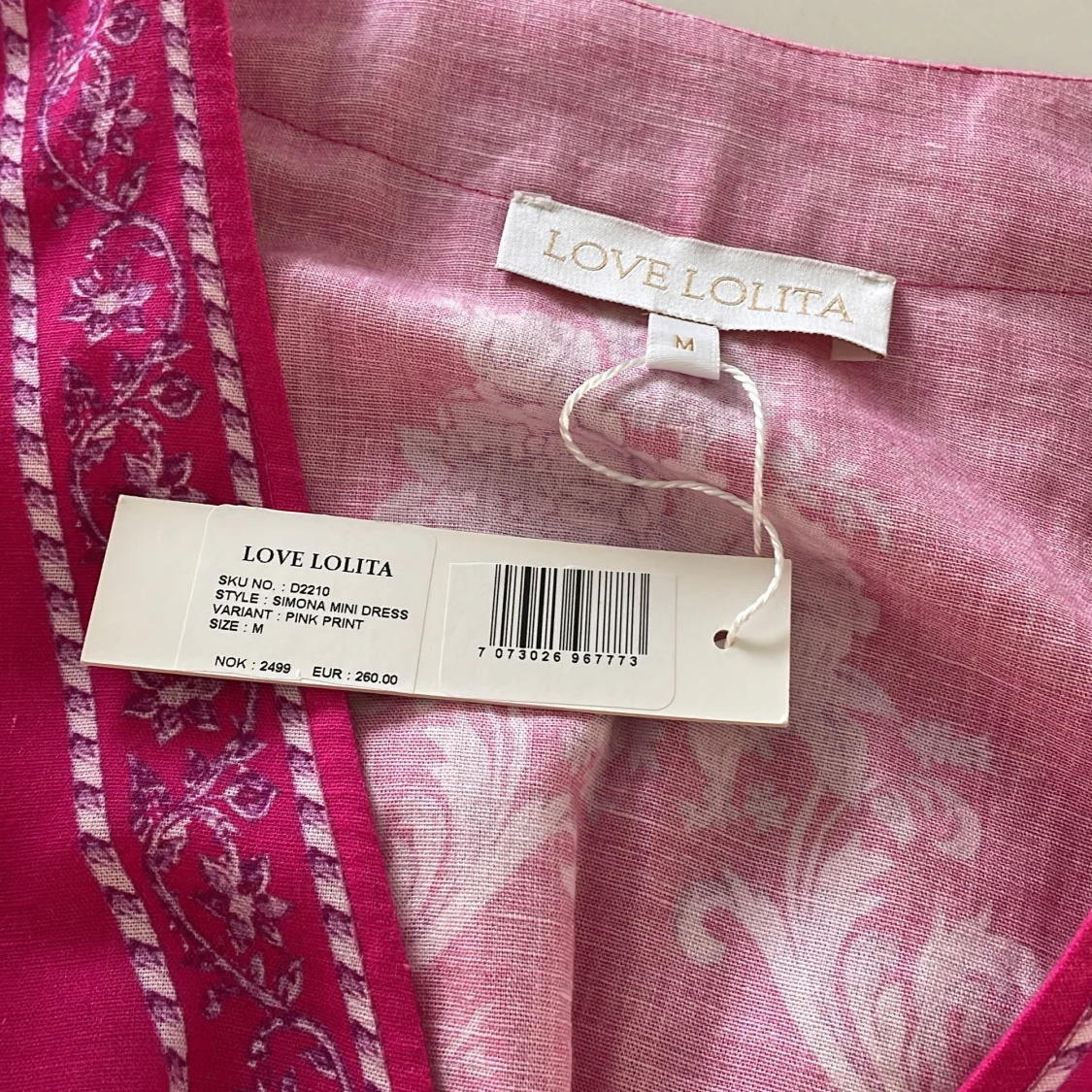 Helt ny klänning  - 91