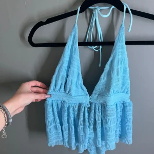 Blå blus  - Fin blå blus som tyvärr inte kommer till användning💞