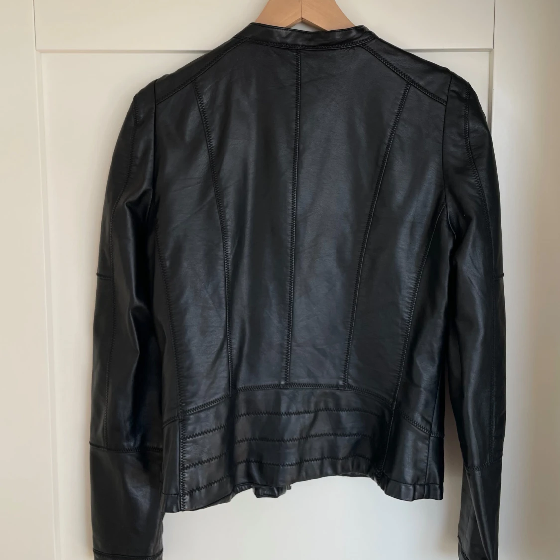 Läderjacka - 92