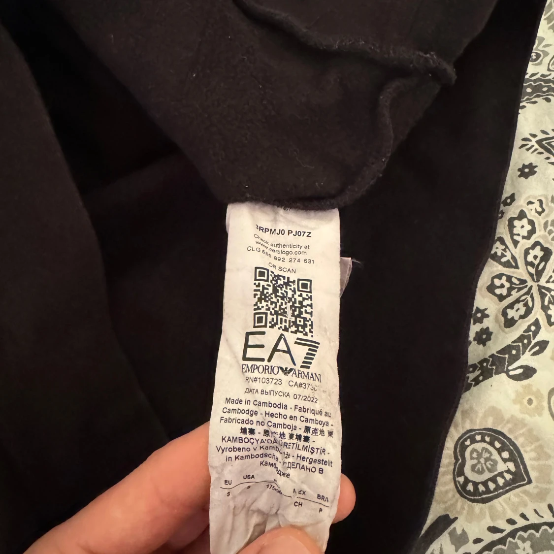 Svart hoodie från Emporio Armani - 91