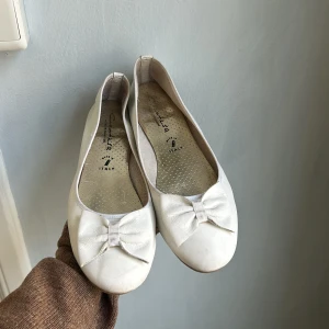 Ballerina skor - Super söta ballerina skor! Finns ingen sko storlek men passar mig som har 38