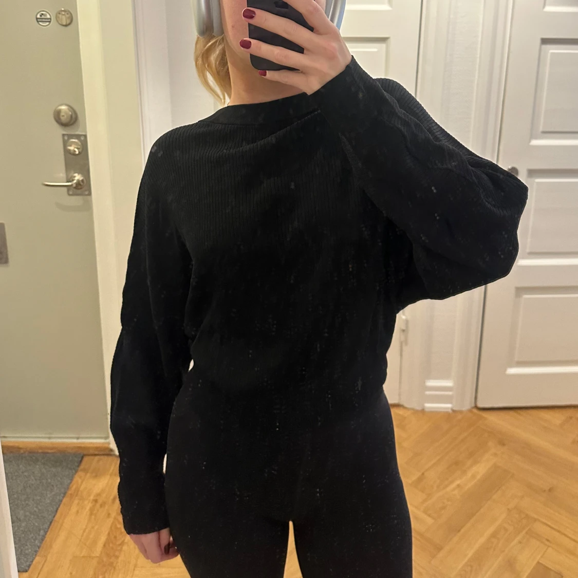 Svart topp öppen rygg  - 2