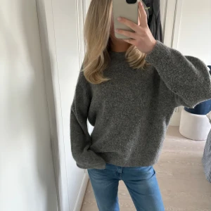 Stickad tröja i ull - Så fin stickad tröja från h&m i ullblandning💕 