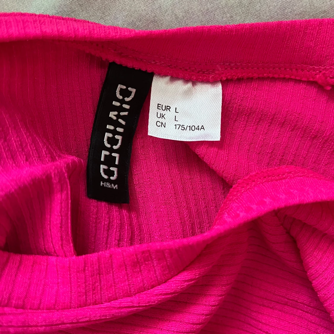 Neonrosa tröja - 91