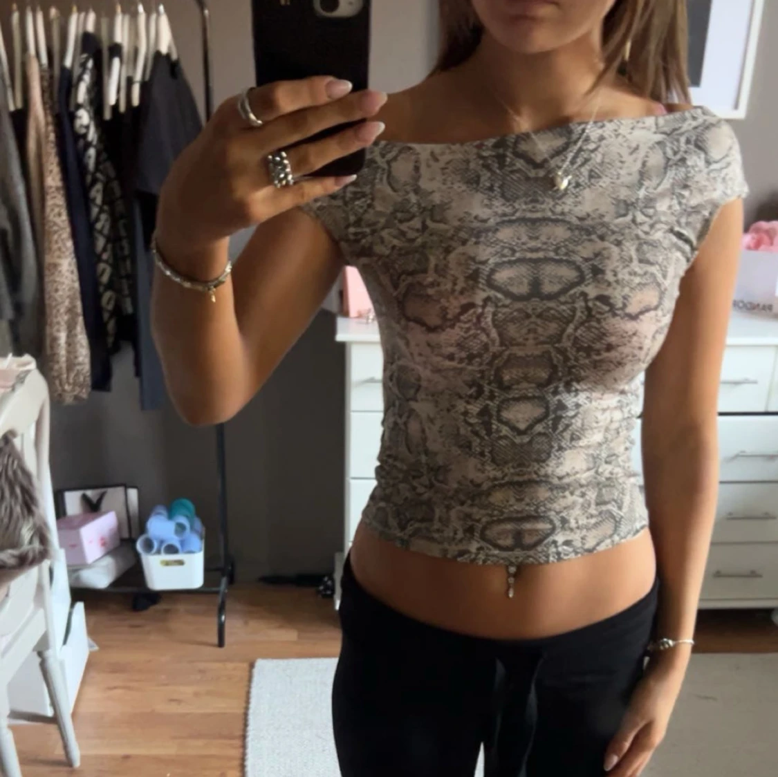 💕 Orm mönstrad  topp 💕