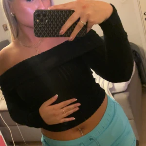 Of shoulder - Jätte mysigt fluffigt material 