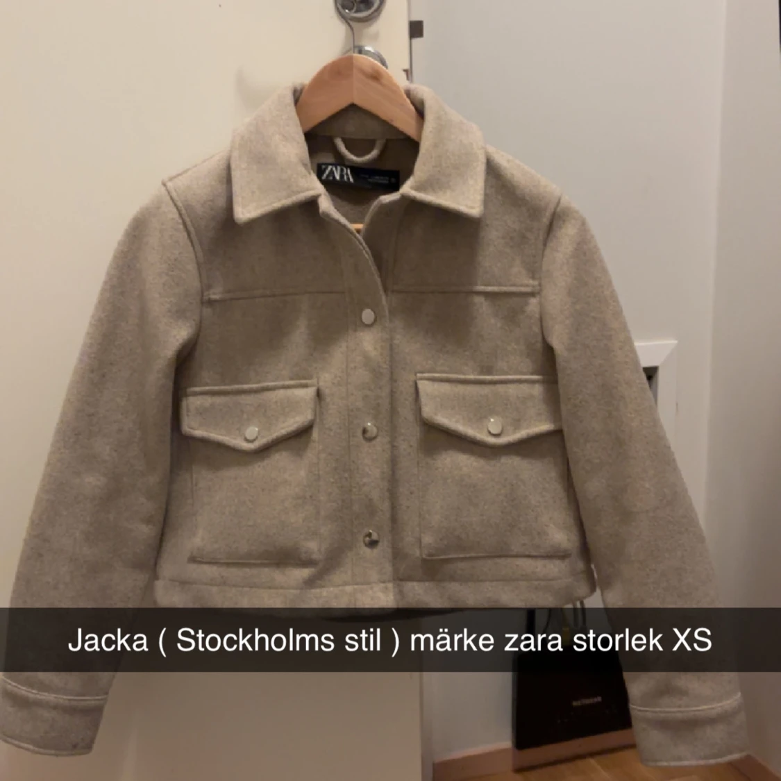 zara jacka str XS