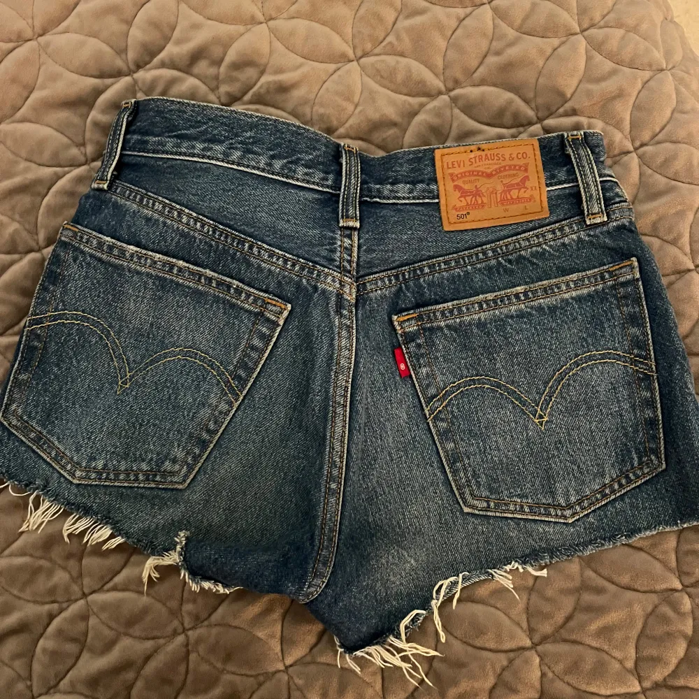 Levis shorts i storlek W24. Shorts.