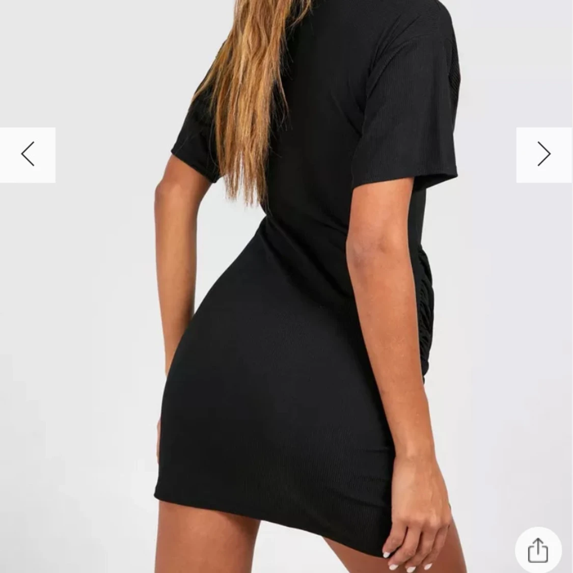 Svart miniklänning  - 90