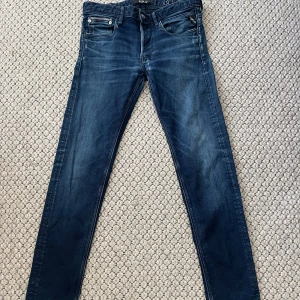Replay jeans  - Säljer replay jeans i storlek 30 köpt för 1500 säljer för 600