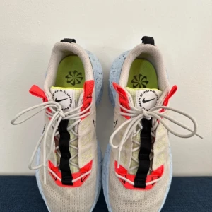 Nike crater impact  - Jätte fint skick  Fåtal gånger använda 