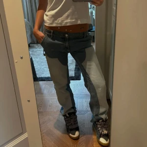 Filippa K jeans  - Super snygga o coola Filippa k jeans, i mycket bra skick  (Lånade bilder) 