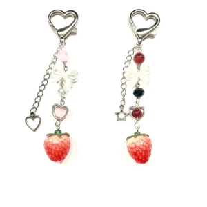 Nana keychains - Nana inspirerande nyckelringar! 48 kr styck ! 100% handgjorda av mig:3 Swish betalningar går bra, annars kontakta för köp nu! 