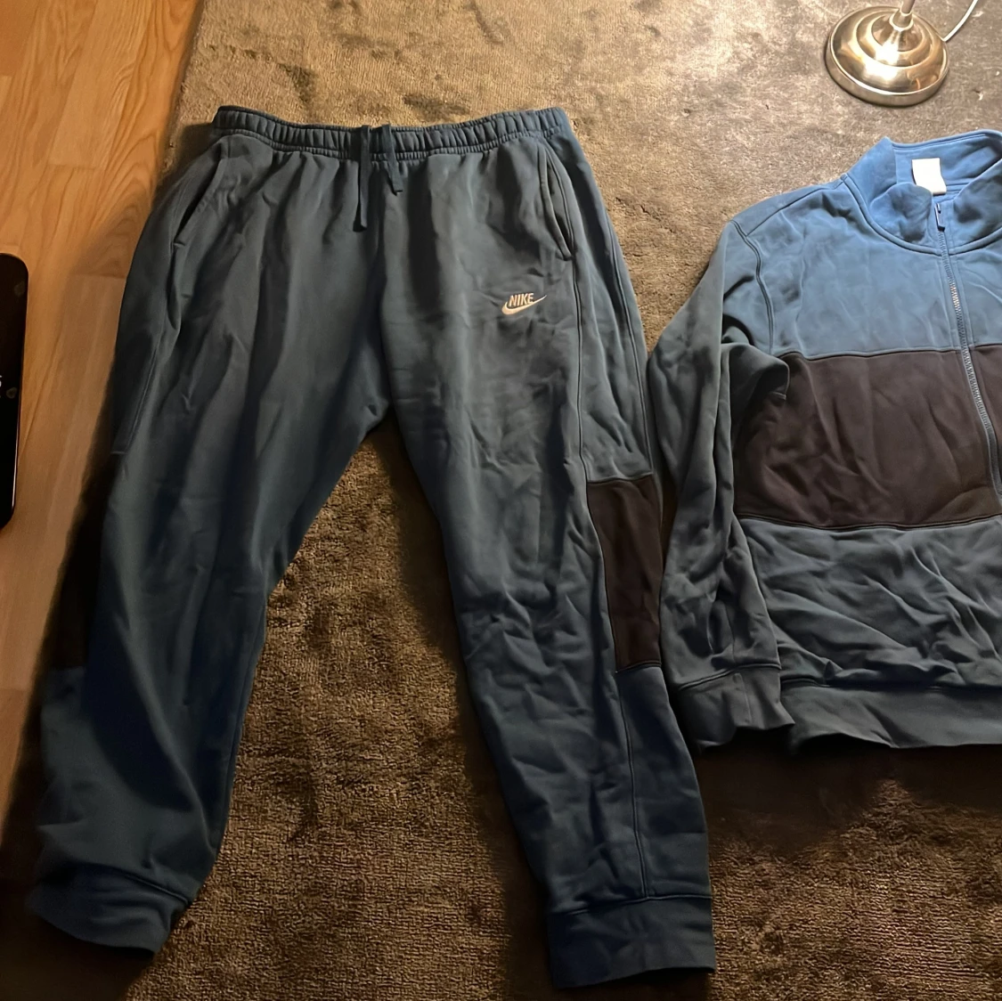 Blå träningsset från Nike - 90