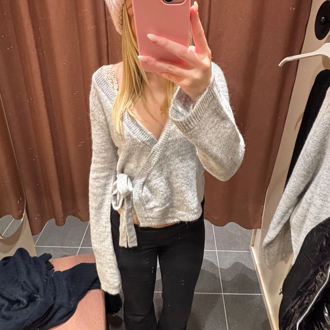 Grå omlottkofta - 90