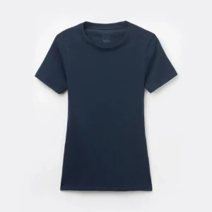 Intimissimi t-shirt  - Svinsnygg tight mörkblå t-shirt i bomull med korta ärmar och rund hals. Perfekt för en stilren och enkel look. Nästintill helt ny, inga defekter. Säljer för att jag råkade köpa två och var för lat för att göra en retur. ❣️