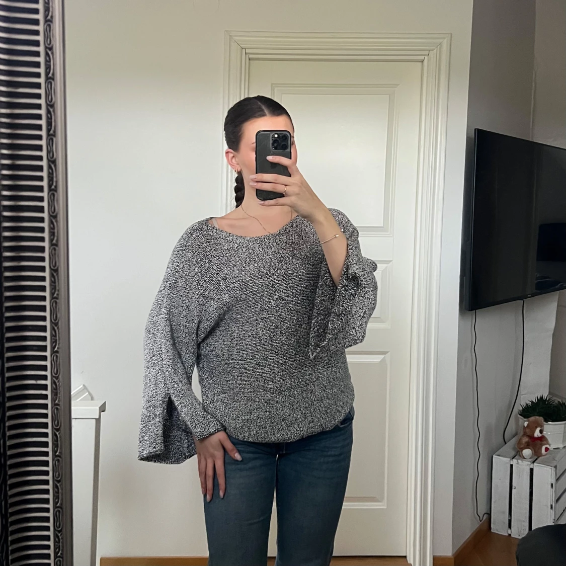 Grå stickad tröja - 3