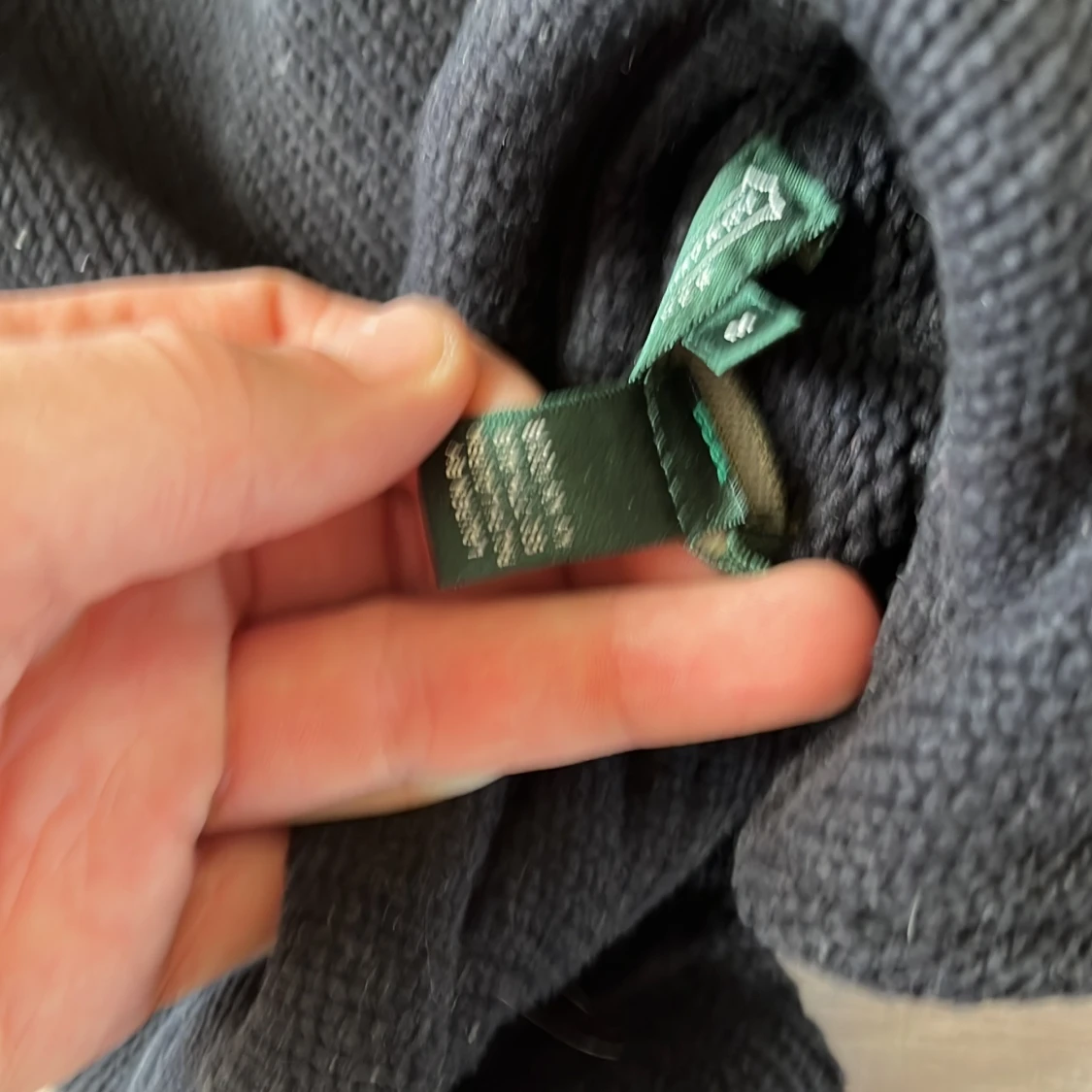 Svart stickad jacka från Lauren Jeans Company - 4