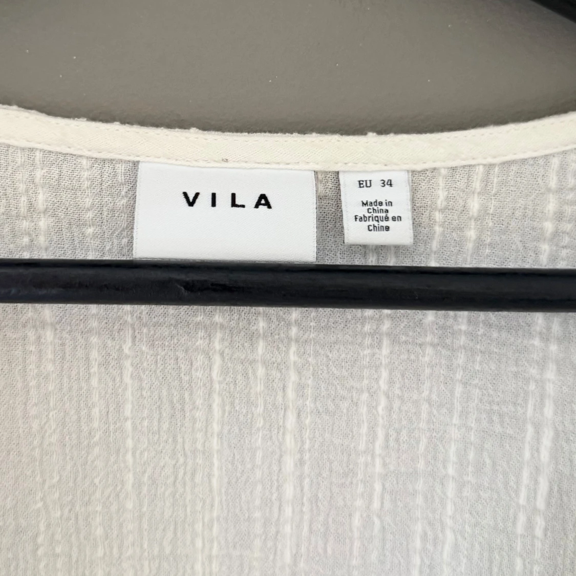 Vit långärmad blus från Vila - 3