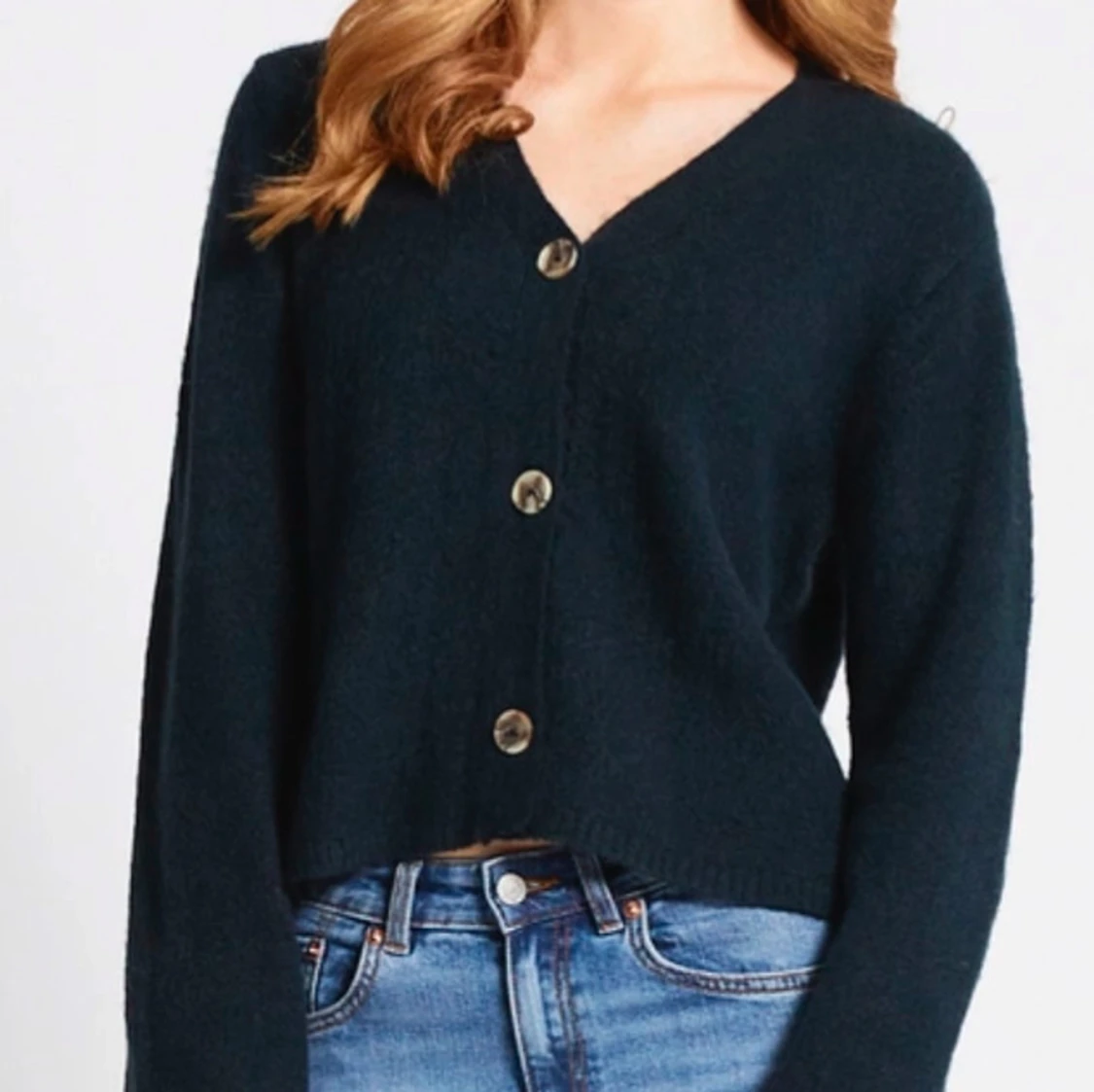 Mörkblå  kofta med knappar