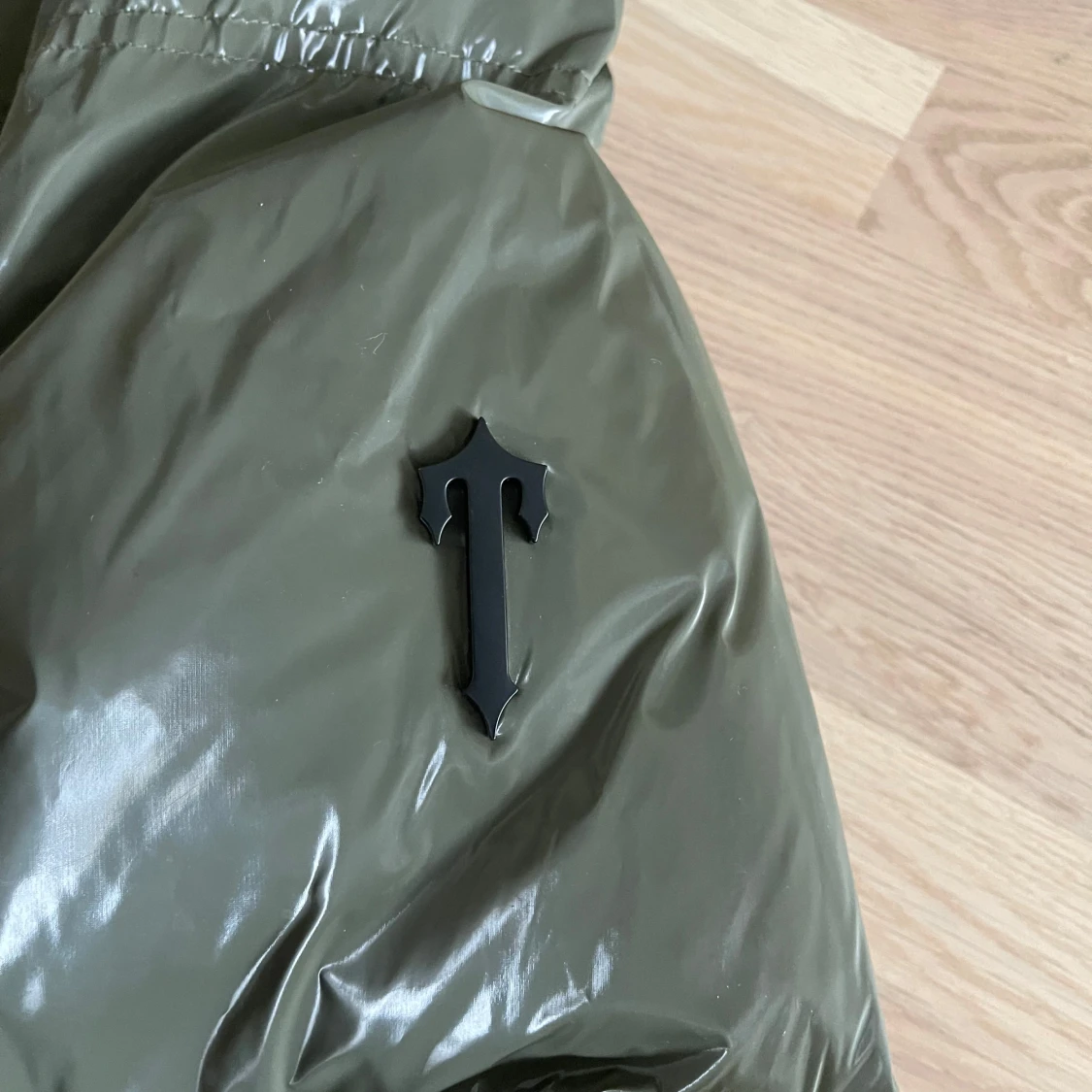 Trapstar irongate T2-tone puffer-olive - 1