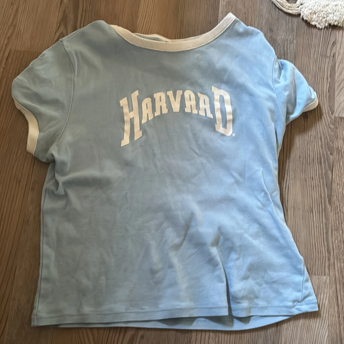Harvard t-shirt