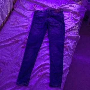 Oanvänt jeans  - Ganska ny oanvänt blå FSBN jeans 