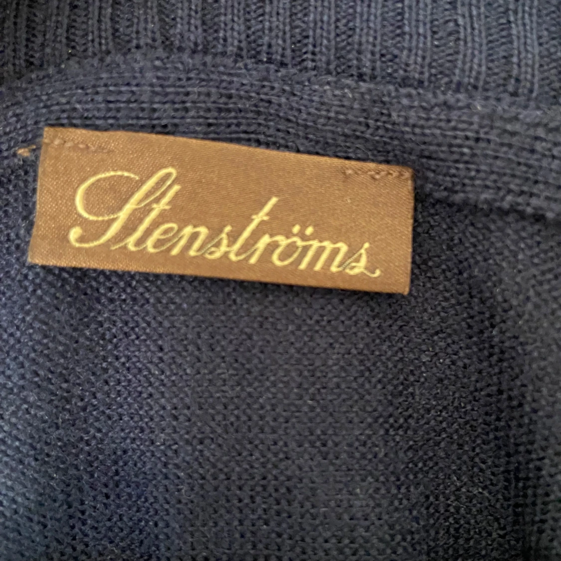 Mörkblå kofta från Stenströms - 92