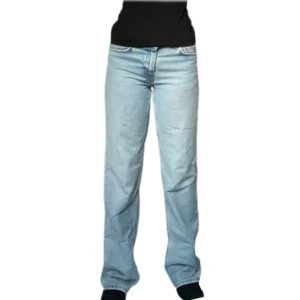 Gina Tricot jeans - SUPERBRA SKICK! 
