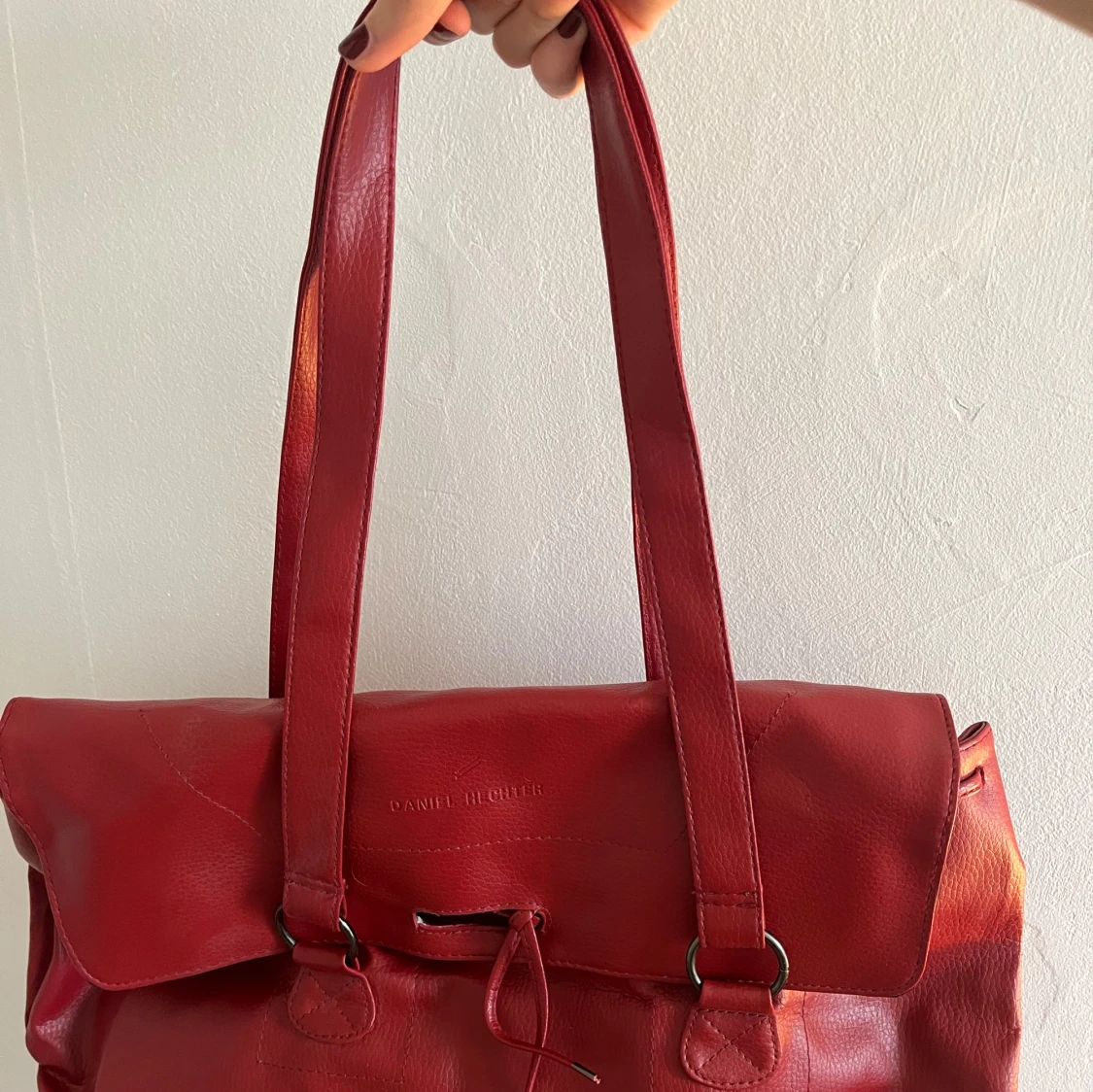 Röd väska - 90